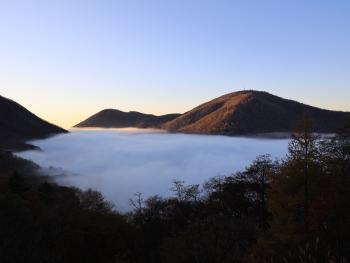 赤城山・大沼を覆う雲海