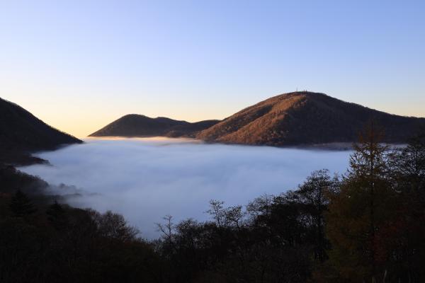 赤城山・大沼を覆う雲海